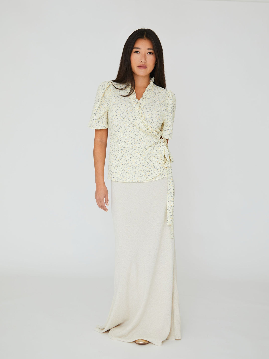 A-View - Peony Wrap Blouse - 079 Light Yellow Bluser 