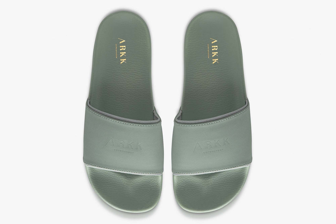 ARKK Copenhagen - ARKK Classic Slides Dark Mint - Women - Dark Mint Sandaler 