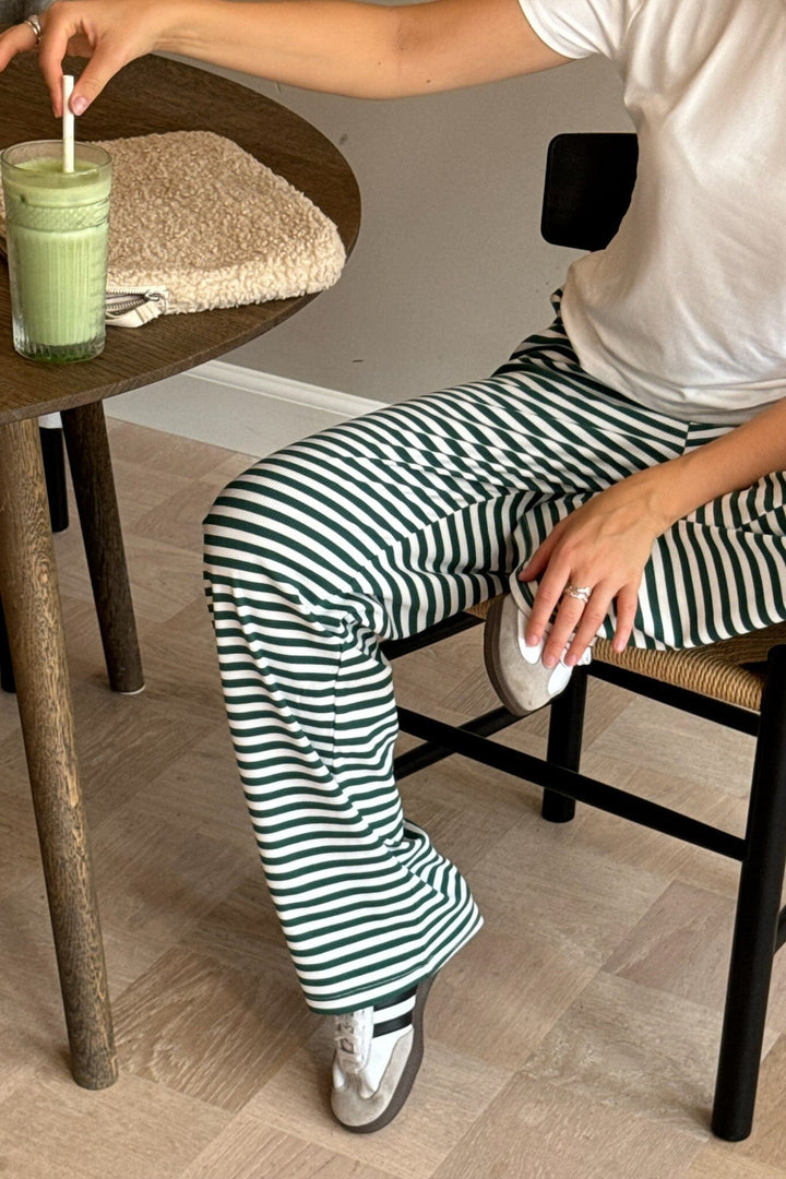 BYIC - Zhannaic Pants - gs Green Stripes Bukser 