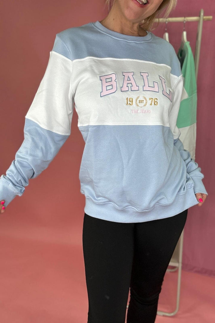 Ball - J. Montana Sweatshirt - 124202 Creamy Blue Sweatshirts 