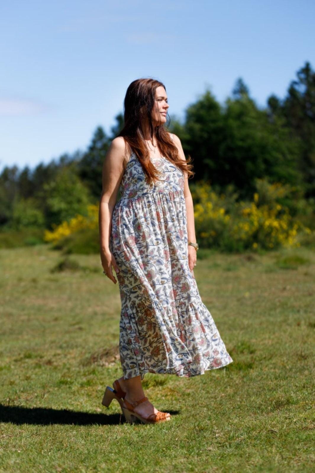 Forudbestilling - Black Colour - Bcluna Vero Boho Strap Dress - White Breeze Kjoler 