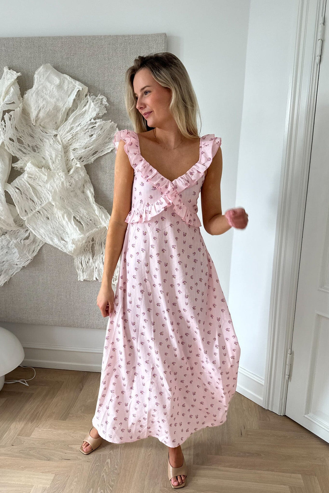 Forudbestilling - BYIC - Melbaic Dress - pink Pink Kjoler 