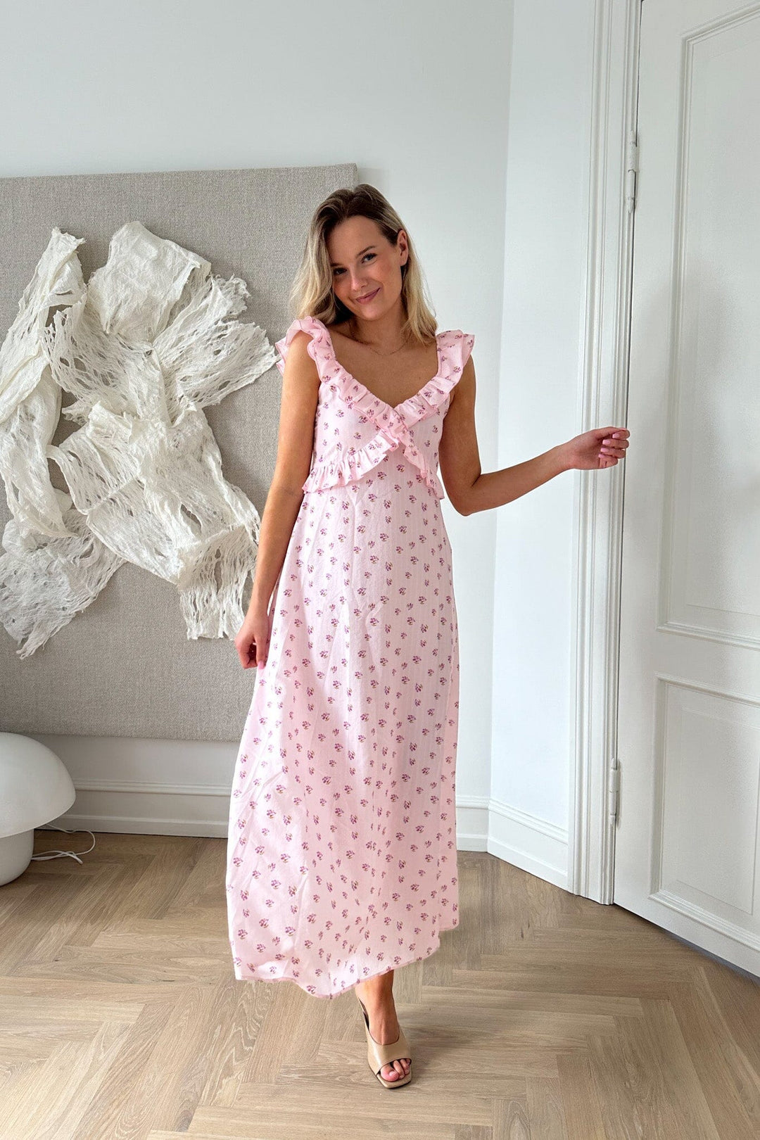 Forudbestilling - BYIC - Melbaic Dress - pink Pink Kjoler 