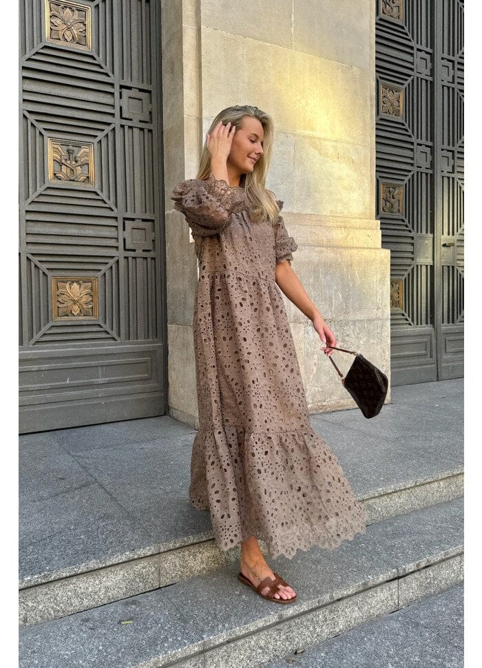 Forudbestilling - BYIC - Sigridic Long Dress - mocca Mocca Kjoler 