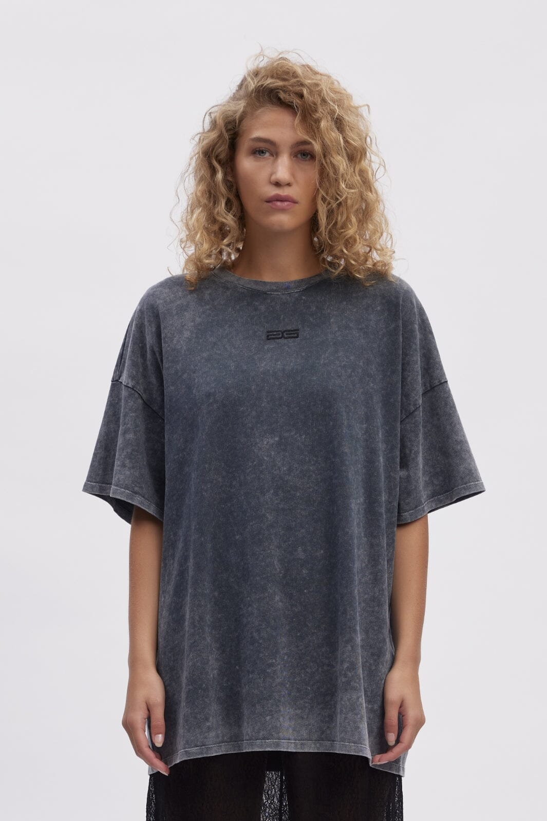 Gestuz - Jiogz Oversize Tee - 106053 Dark Grey Washed T-shirts 