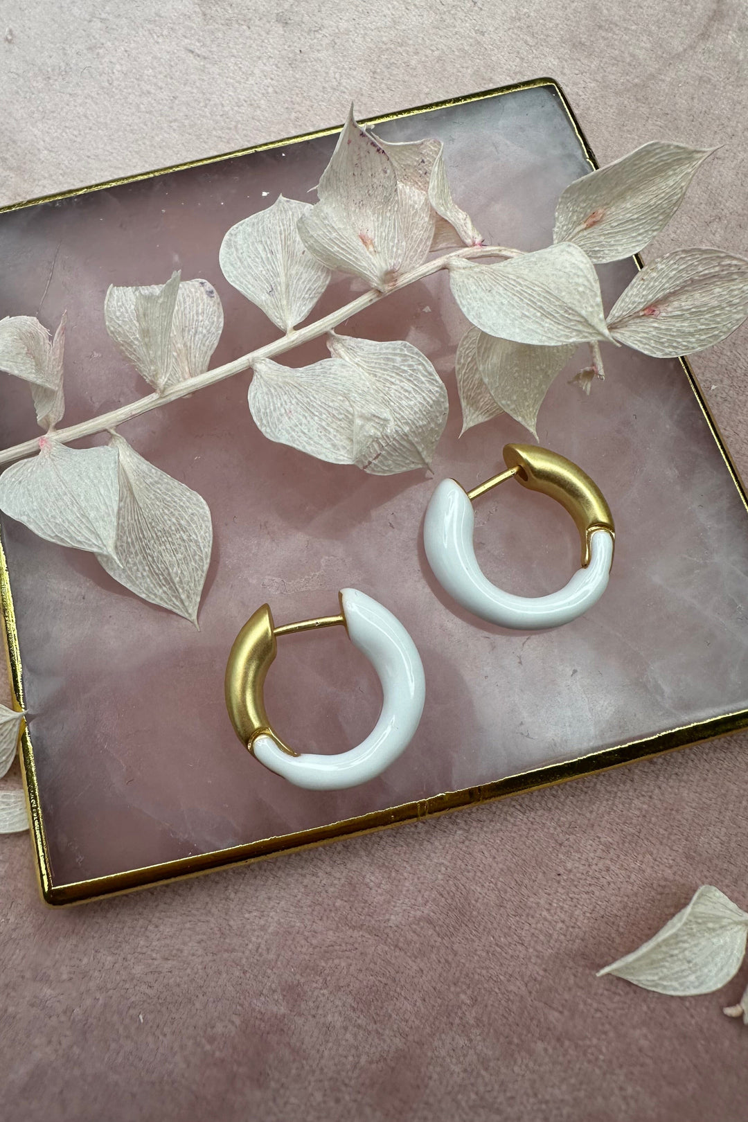 Mellow Moon - Colorful Hoops - White Øreringe 