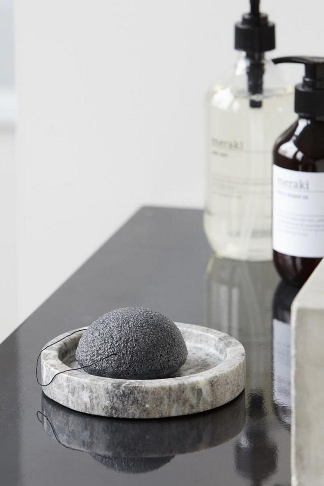 Meraki - Konjac Sponge - Charcoal Rens 