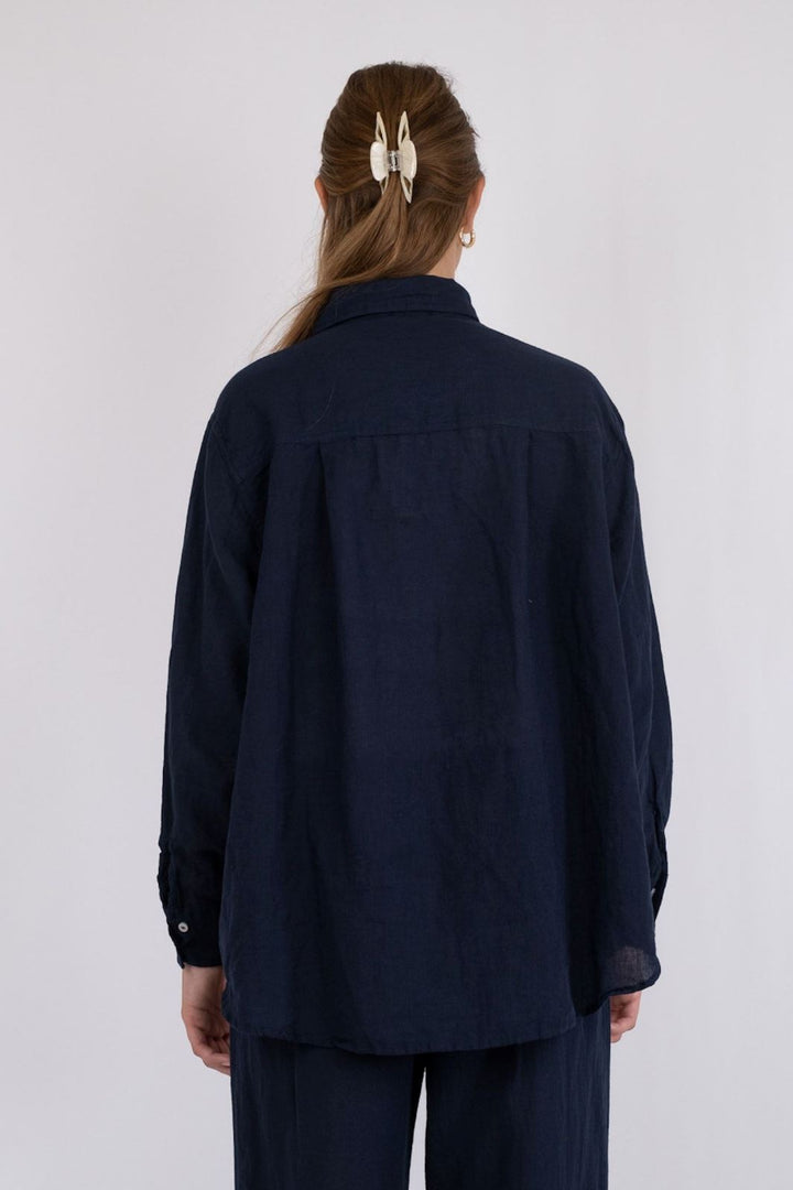 Neo Noir - Dalma Linen Shirt - Navy Bluser 