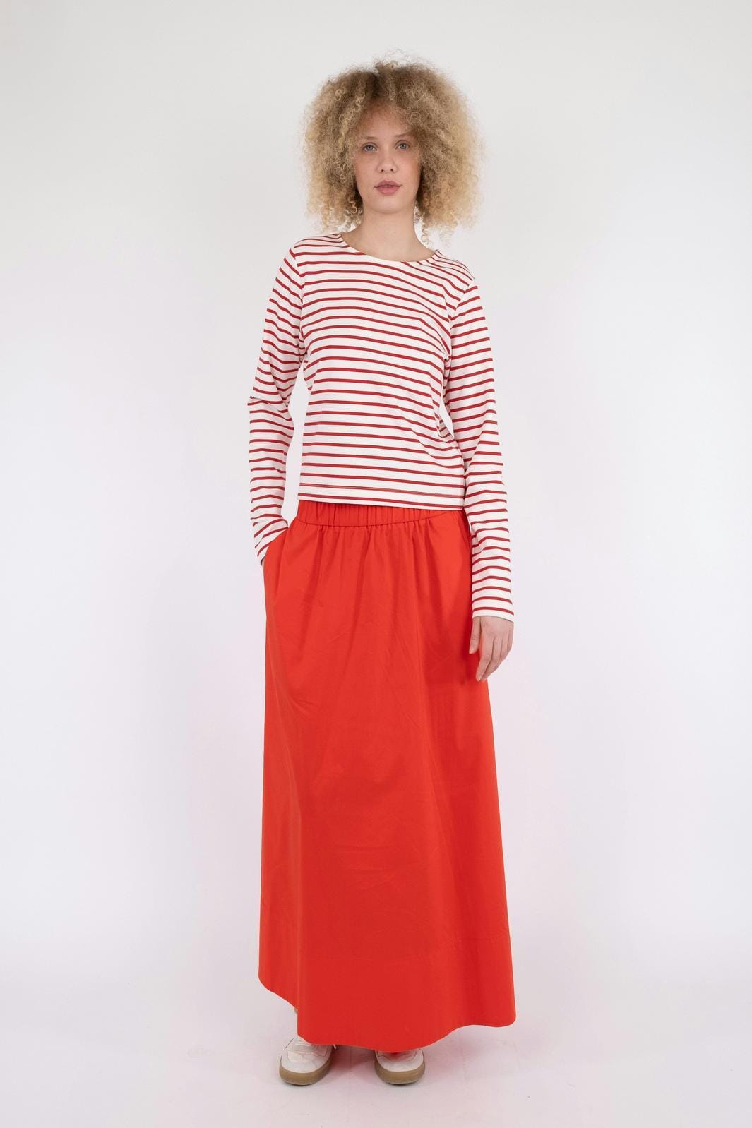 Neo Noir - Yara Long Poplin Skirt - Red