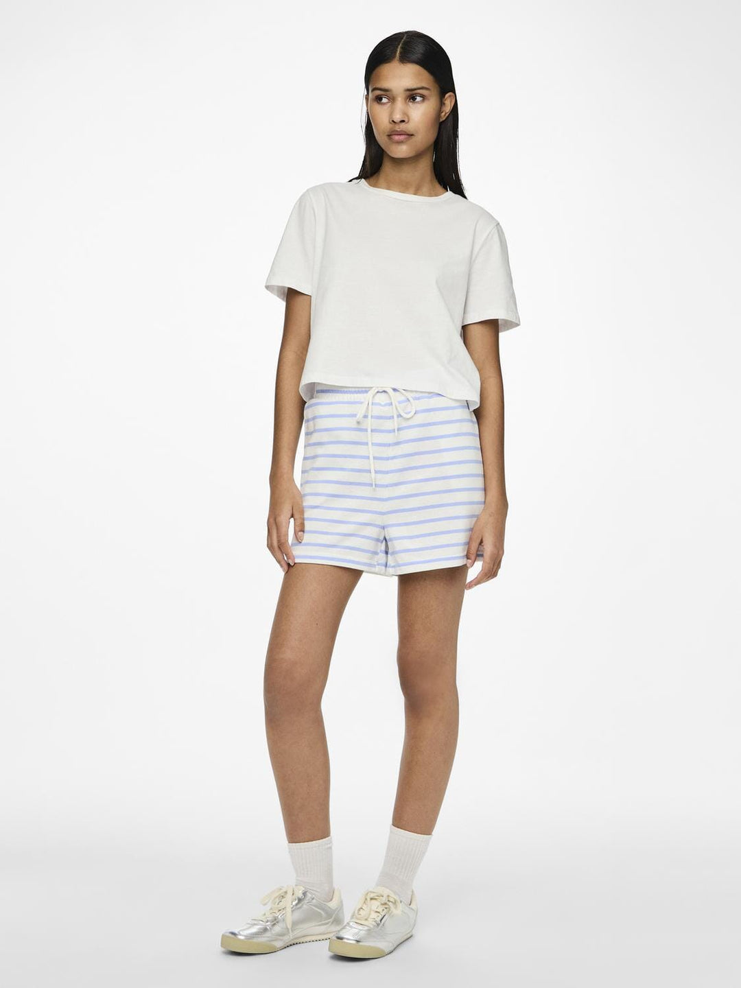 Pieces - Pcchilli Summer Shorts Stripe - 4476107 Cloud Dancer Hydrangea Shorts 