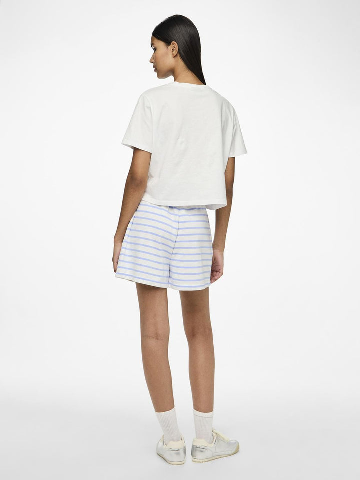 Pieces - Pcchilli Summer Shorts Stripe - 4476107 Cloud Dancer Hydrangea Shorts 