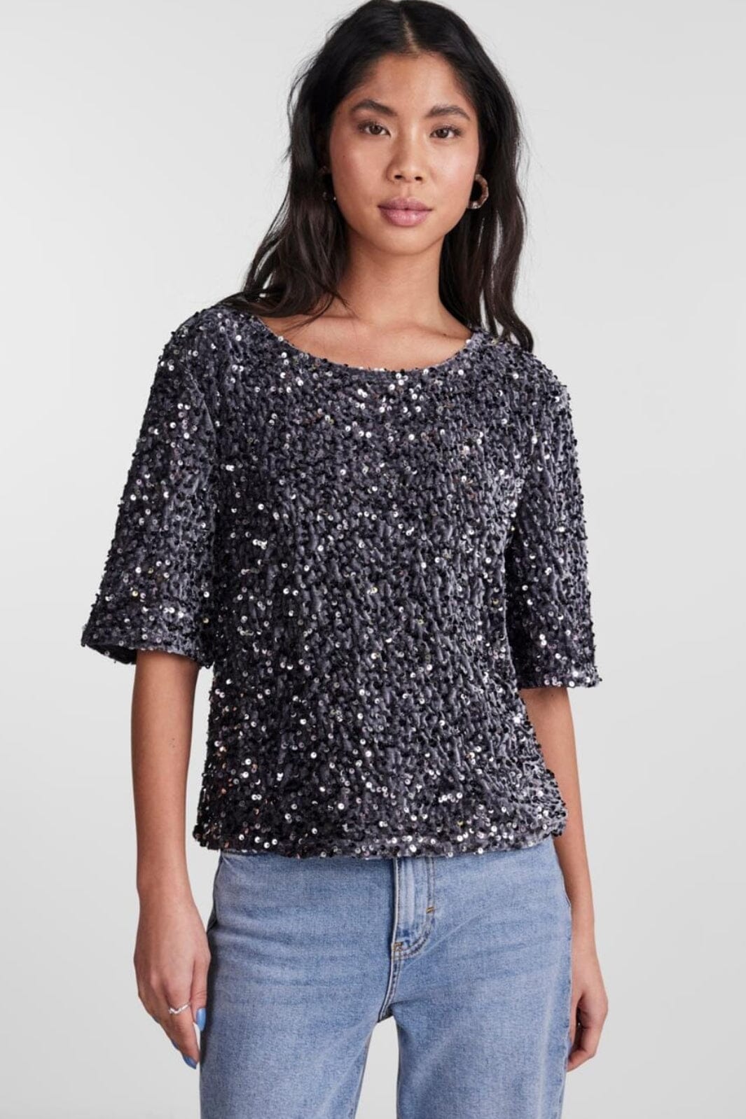 Pieces - Pckam Ss Top - 4368511 Magnet Black Silver Sequins T-shirts 