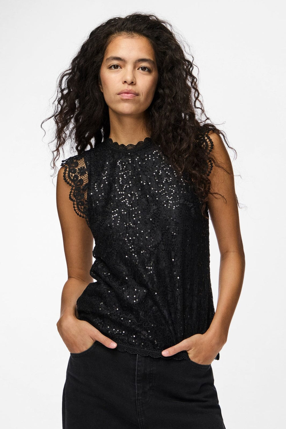 Pieces - Pcolline Sl Lace Sequins Top - 4567450 Black