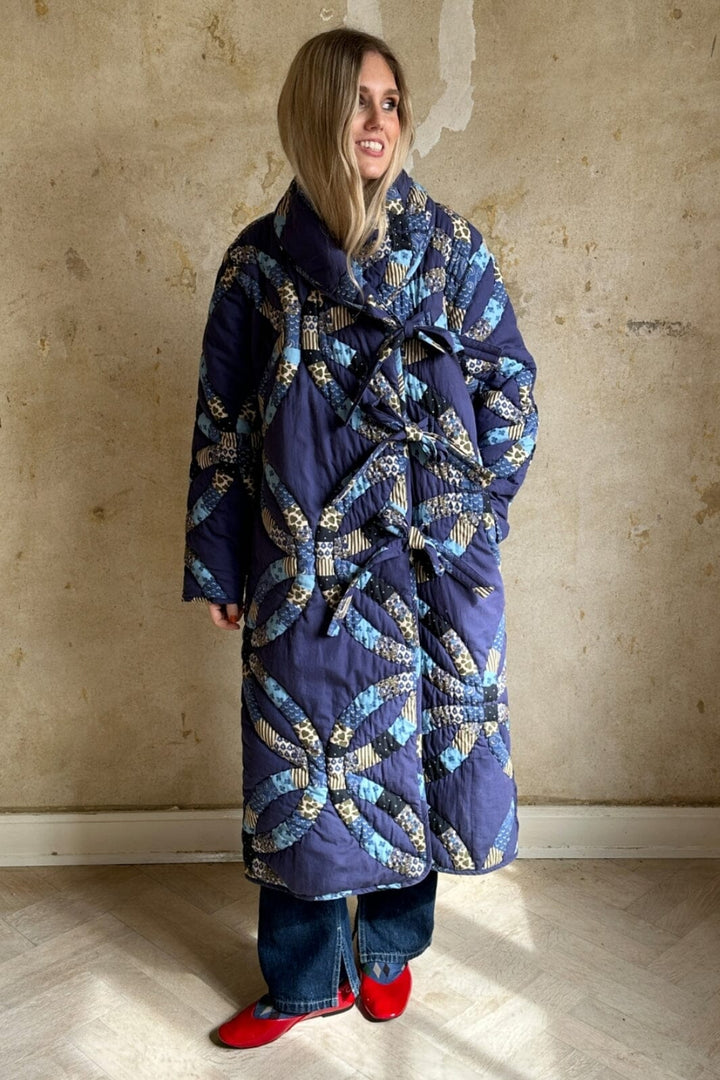 Sissel Edelbo - Sade Coat SE 1412 - Blue Circle Frakker 