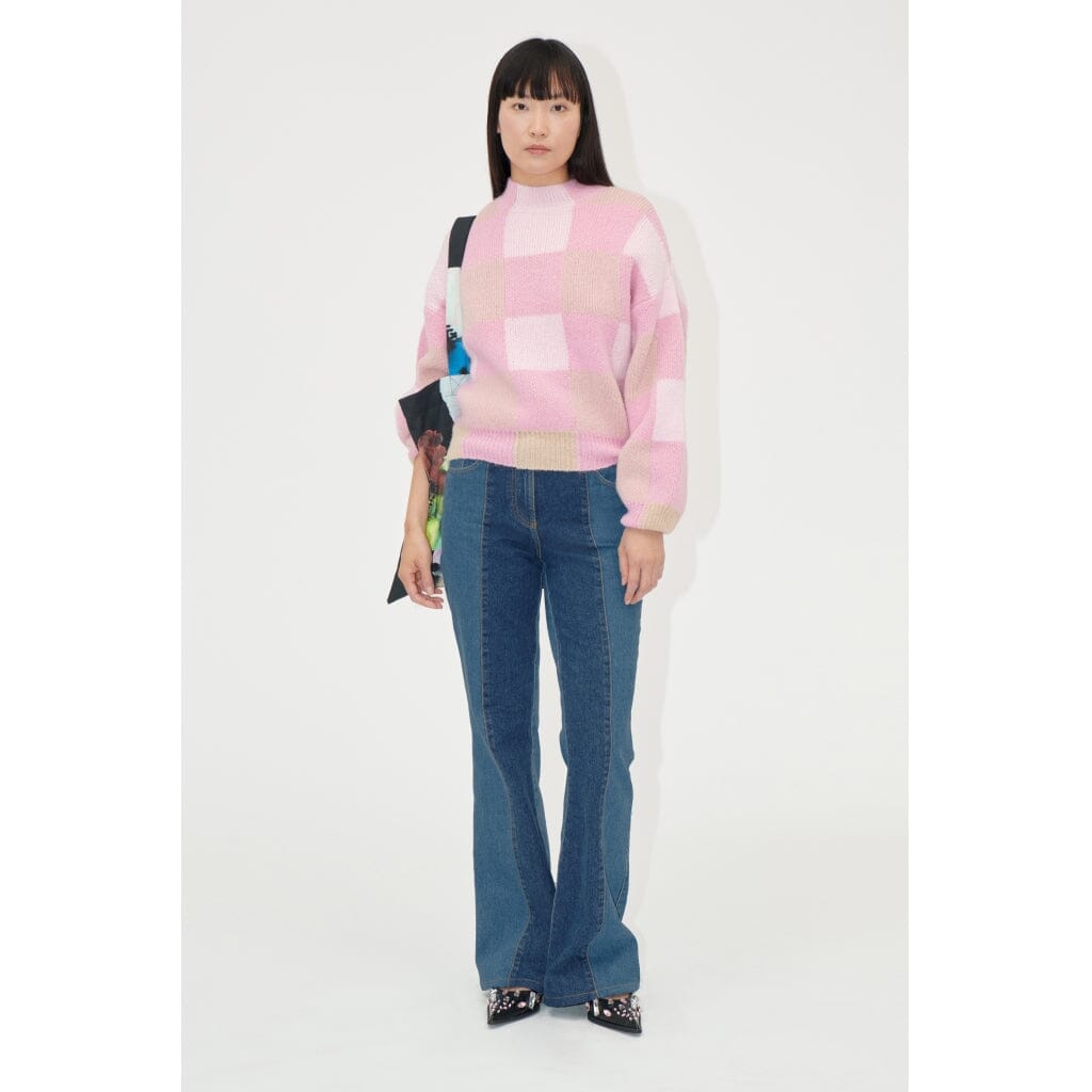 Stine Goya - Gingham Check Sweater, 2327 Alpaca Knit - Pink Gingham Check Strikbluser 