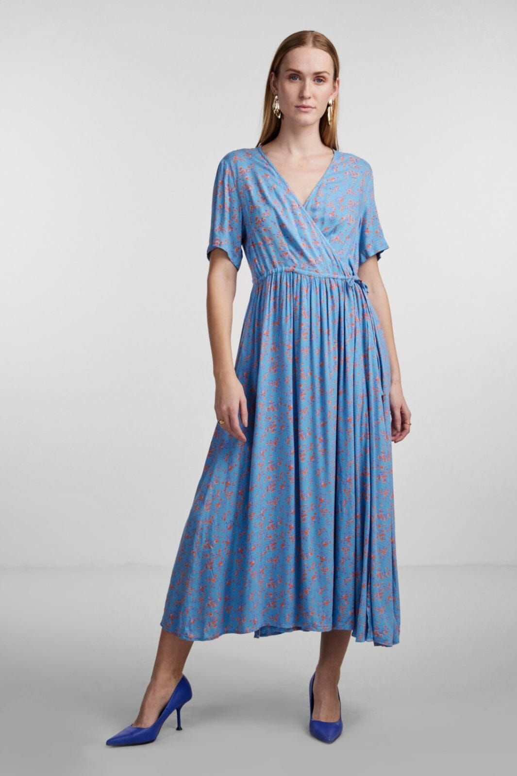 Y.A.S - Yasmicca Ss Long Wrap Dress S. - Ethereal Blue Micca print Kjoler 